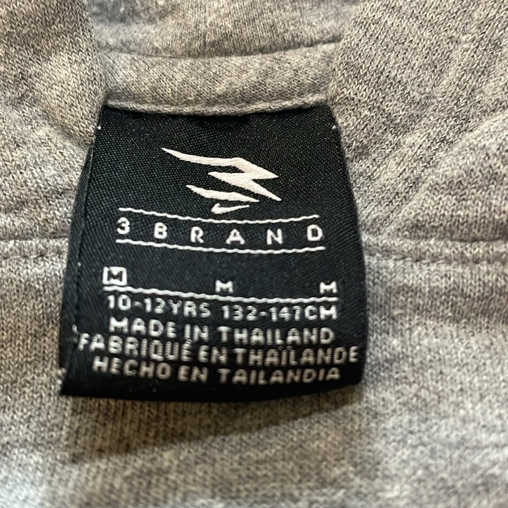 Boys Nike Hoodie - Picture 2 of 2